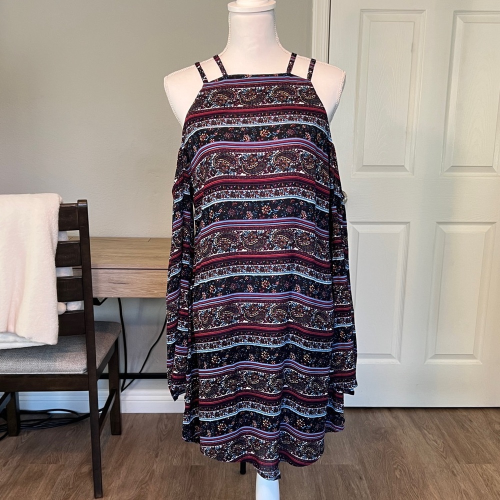 MINKPINK Multicolored Cold Shoulder Paisley Dress w/Bell Sleeves